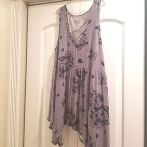Torrid Purple Rose Print Hanky Hem Tank